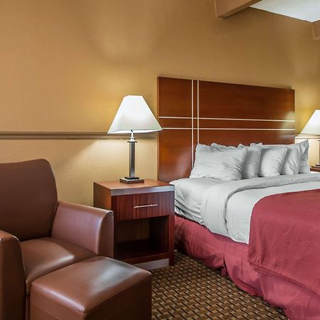 Quality Inn East Dubuque Kültér fotó