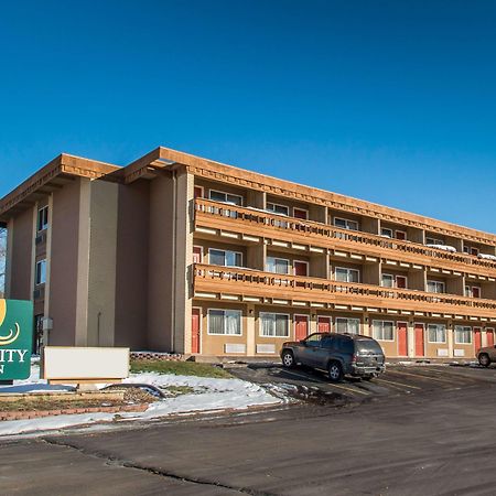 Quality Inn East Dubuque Kültér fotó