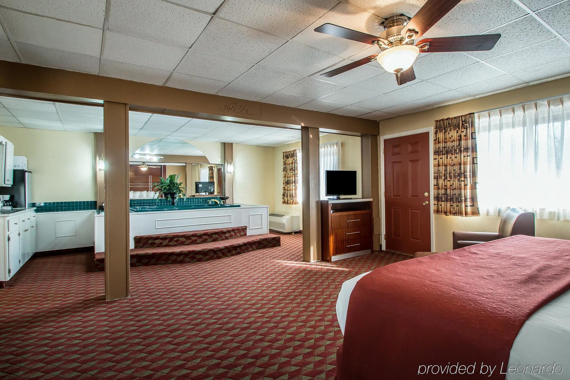 Quality Inn East Dubuque Kültér fotó
