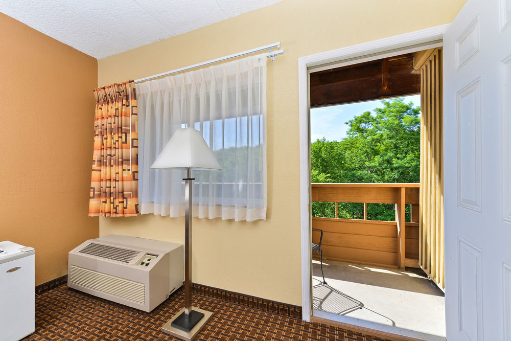 Quality Inn East Dubuque Kültér fotó