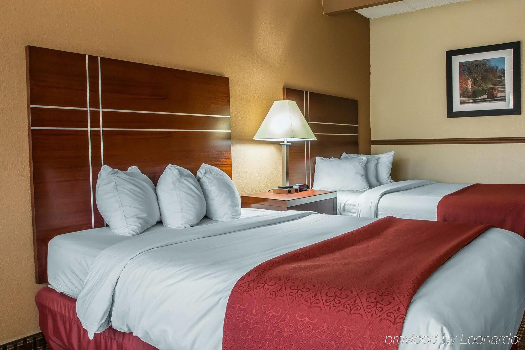 Quality Inn East Dubuque Kültér fotó
