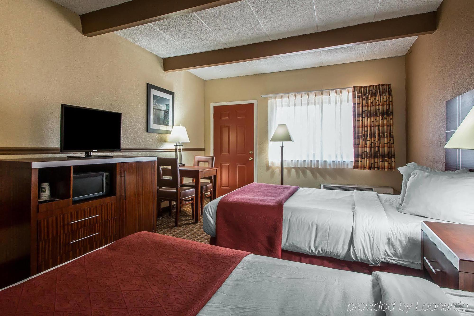 Quality Inn East Dubuque Kültér fotó